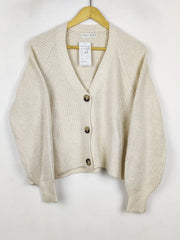 Buy online pre-used pre-loved 100% authentic & Original branded Primark (LS-19158) available in Pakistan. Top international brands avilable.