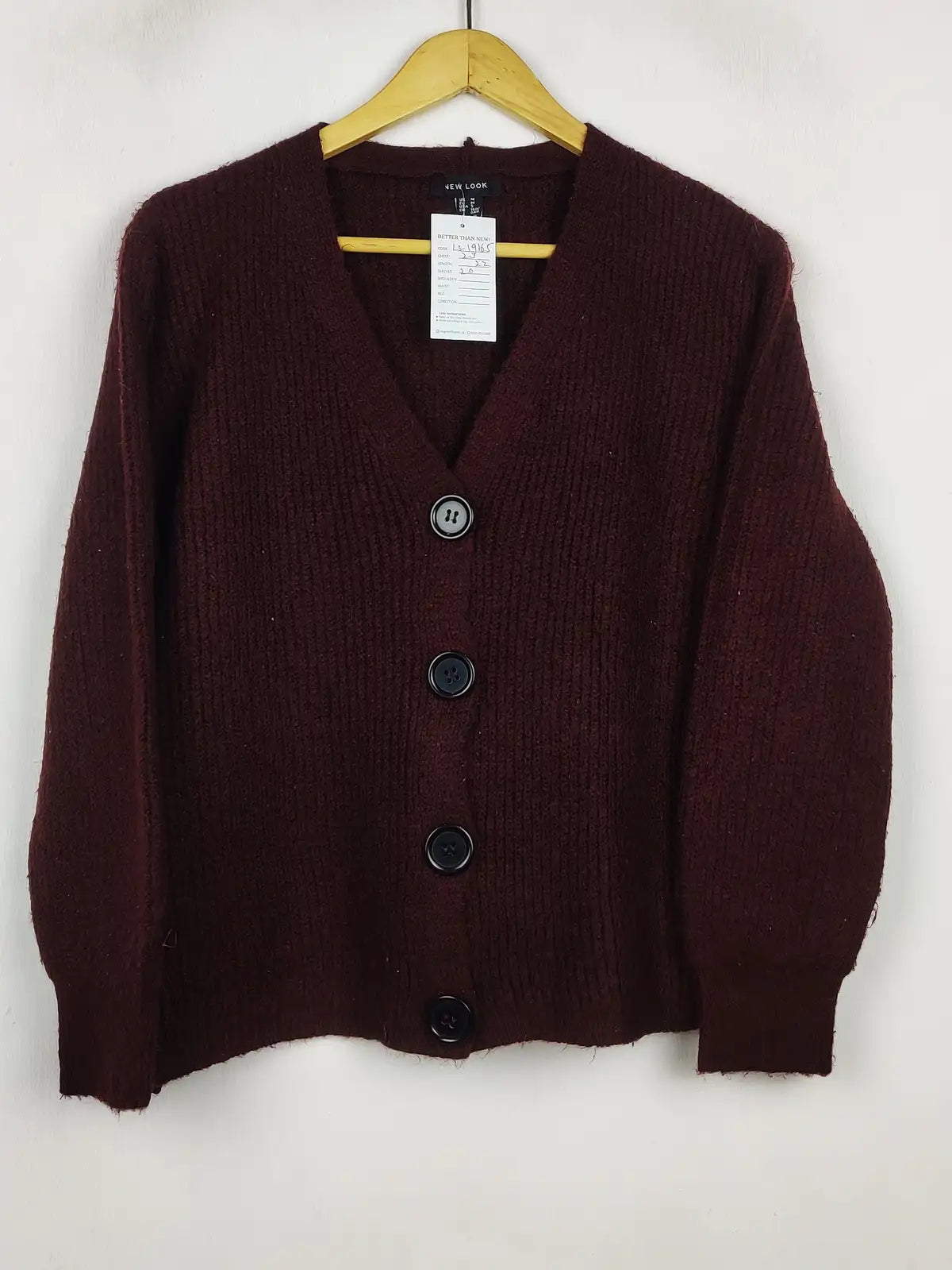 Buy online pre-used pre-loved 100% authentic & Original branded New Look (LS-19165) available in Pakistan. Top international brands avilable.