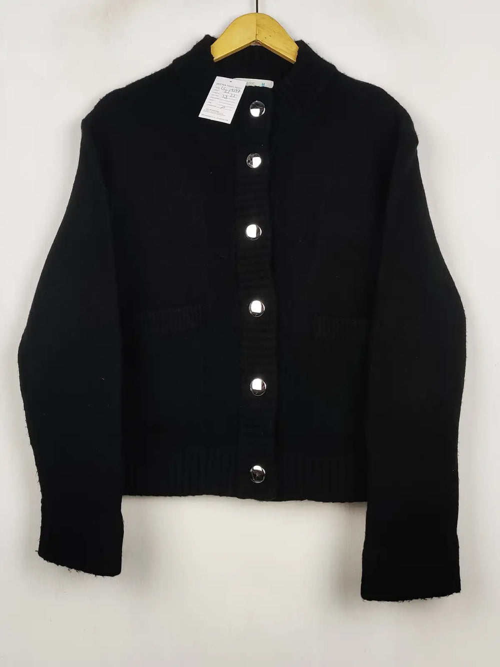 Buy online pre-used pre-loved 100% authentic & Original branded Primark (LS-19177) available in Pakistan. Top international brands avilable.