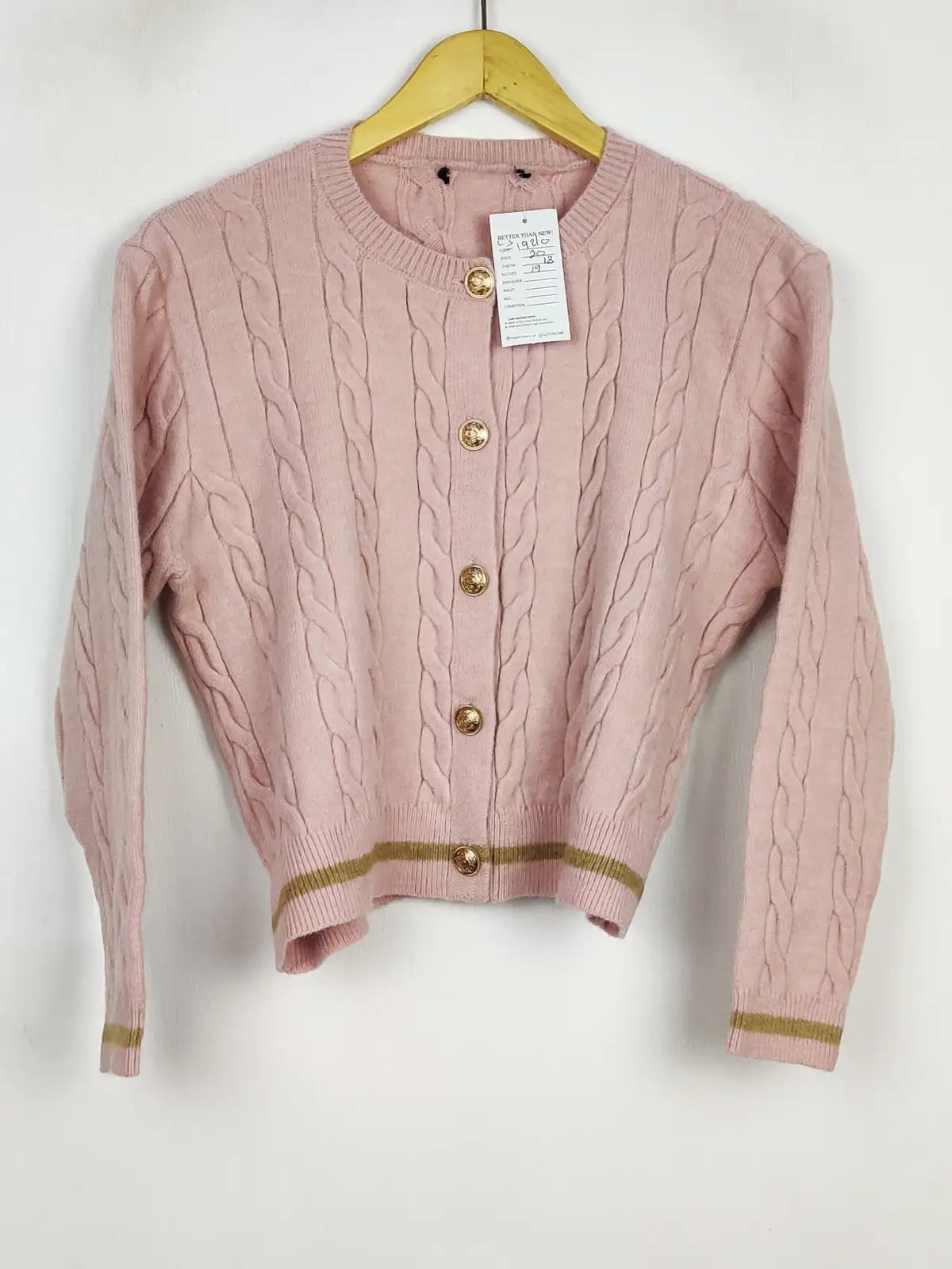 Buy online pre-used pre-loved 100% authentic & Original branded Unknown Brand (LS-19210) available in Pakistan. Top international brands avilable.