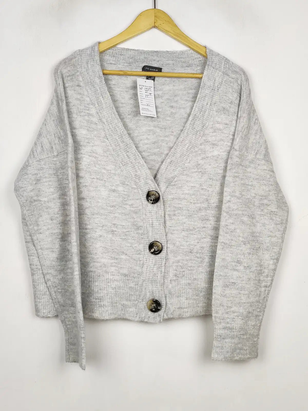 Buy online pre-used pre-loved 100% authentic & Original branded Primark (LS-19237) available in Pakistan. Top international brands avilable.