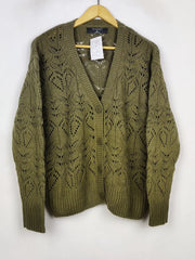 Buy online pre-used pre-loved 100% authentic & Original branded Primark (LS-19247) available in Pakistan. Top international brands avilable.