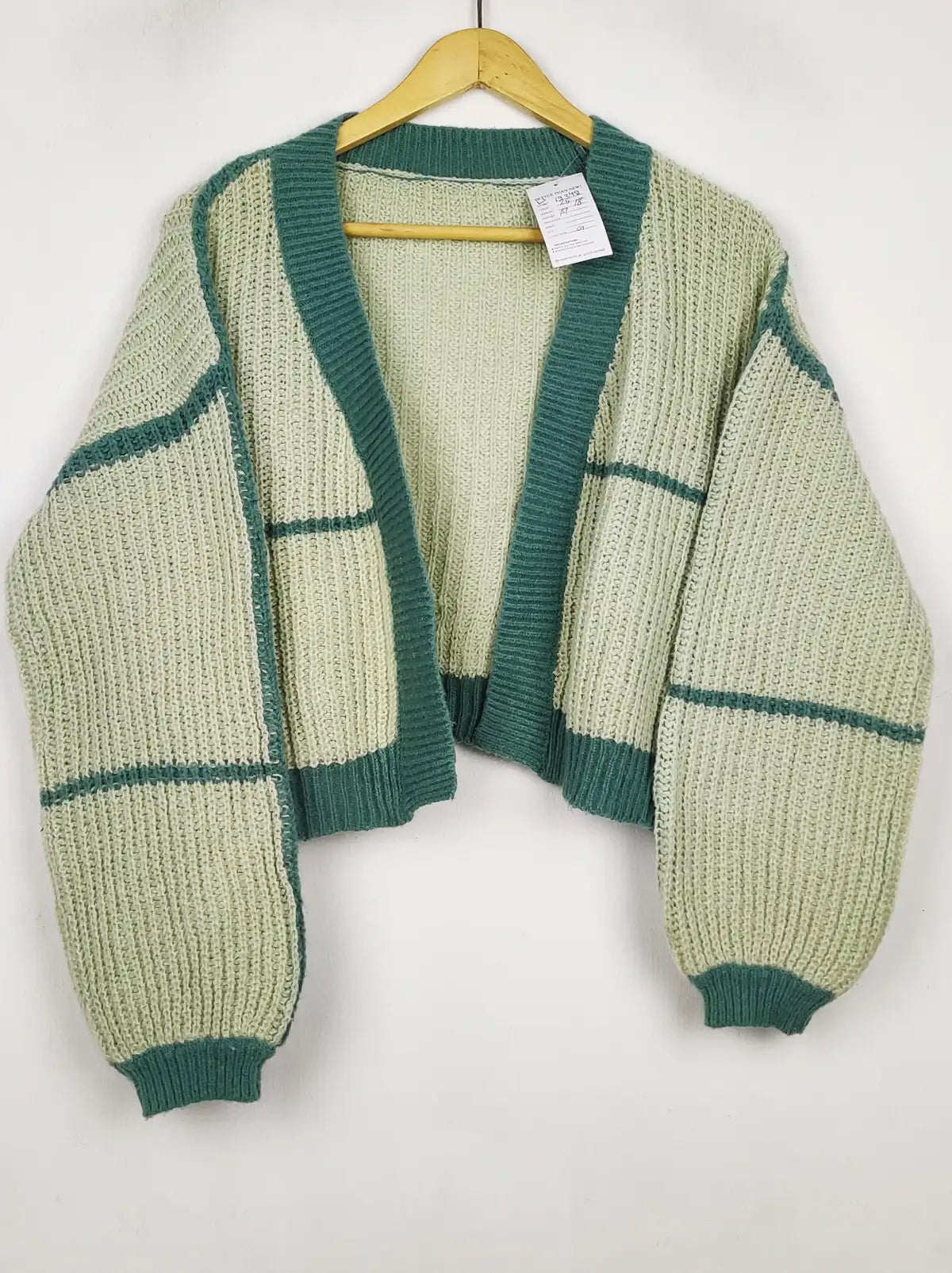 Buy online pre-used pre-loved 100% authentic & Original branded Shein (LS-19248) available in Pakistan. Top international brands avilable.
