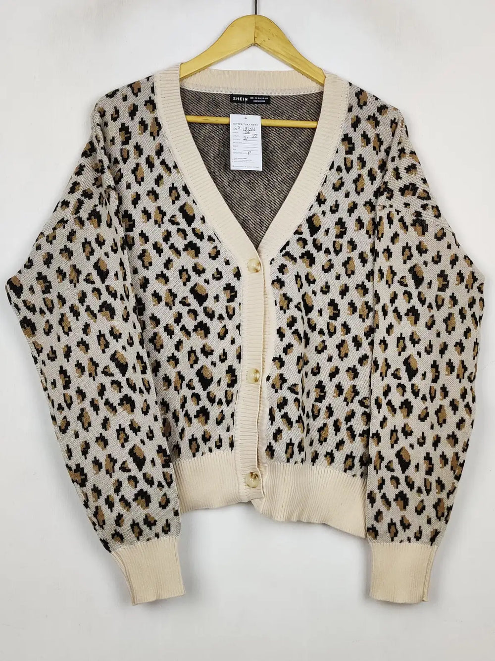 Buy online pre-used pre-loved 100% authentic & Original branded Shein (LS-19254) available in Pakistan. Top international brands avilable.
