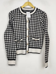 Buy online pre-used pre-loved 100% authentic & Original branded River Island (LS-19256) available in Pakistan. Top international brands avilable.