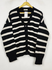 Buy online pre-used pre-loved 100% authentic & Original branded Primark (LS-19266) available in Pakistan. Top international brands avilable.