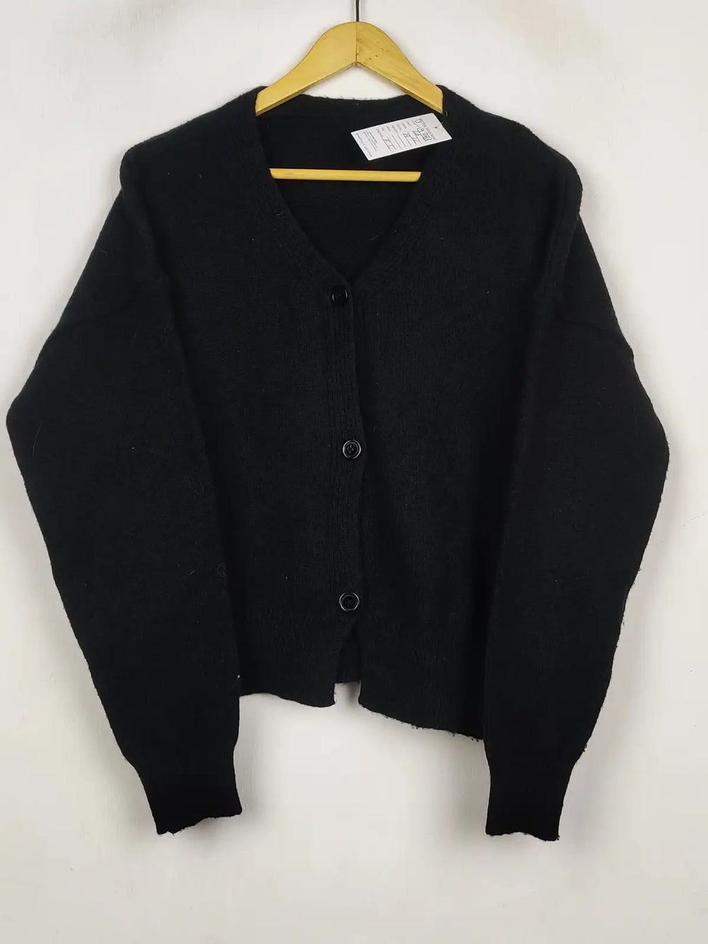 Buy online pre-used pre-loved 100% authentic & Original branded Dunnes Stores (LS-19283) available in Pakistan. Top international brands avilable.