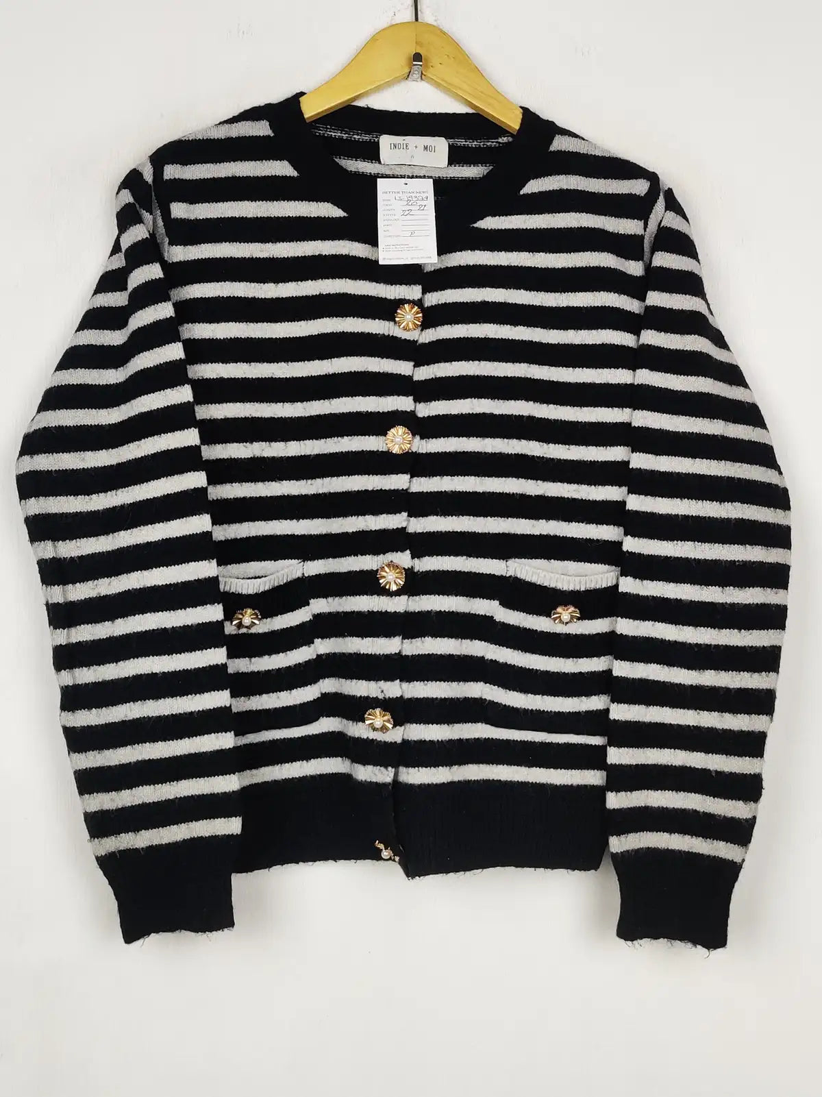 Buy online pre-used pre-loved 100% authentic & Original branded Indie + Moi (LS-19329) available in Pakistan. Top international brands avilable.