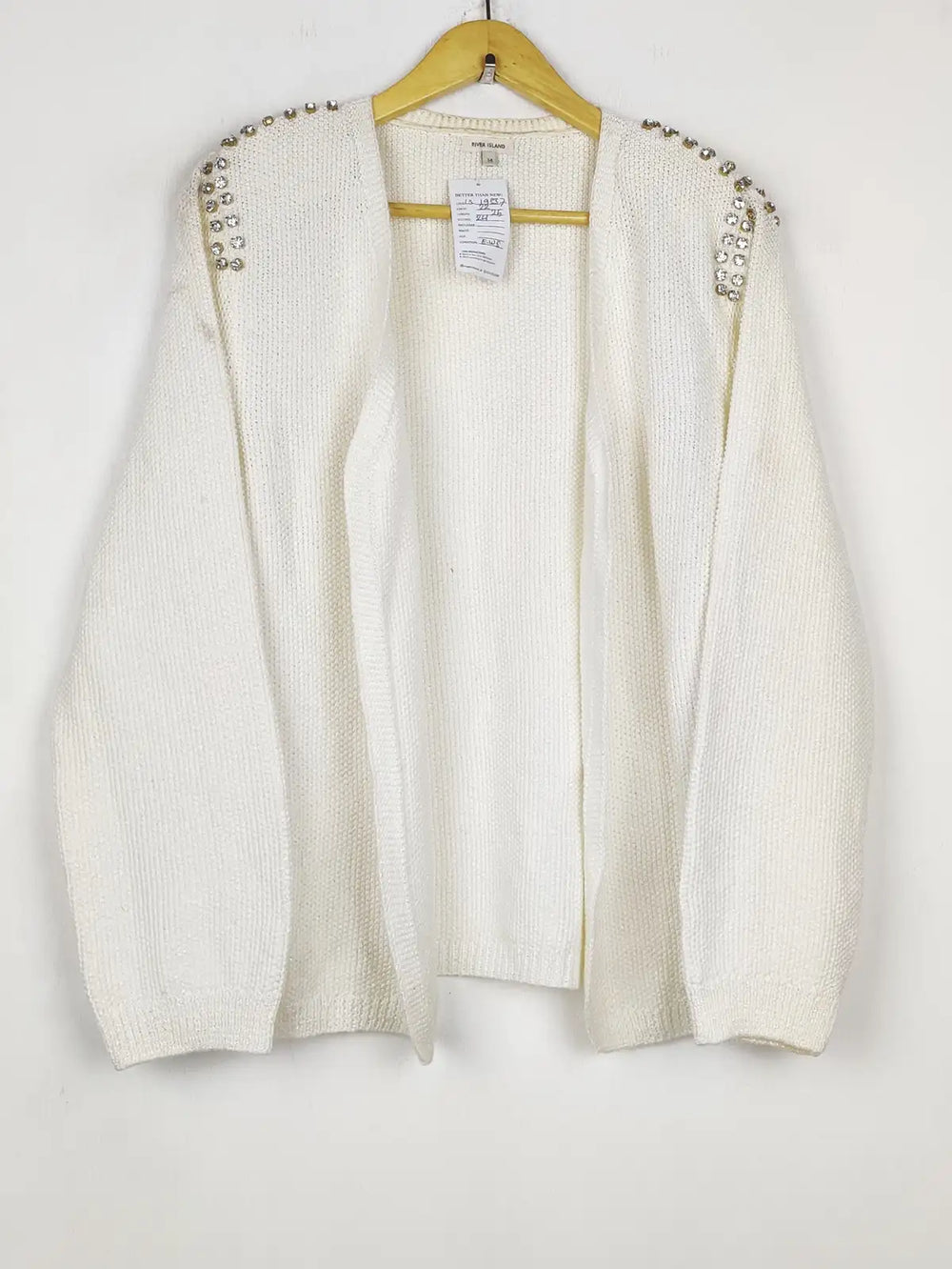 Buy online pre-used pre-loved 100% authentic & Original branded River Island (LS-19337) available in Pakistan. Top international brands avilable.
