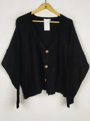 Buy online pre-used pre-loved 100% authentic & Original branded For Here (LS-19339) available in Pakistan. Top international brands avilable.