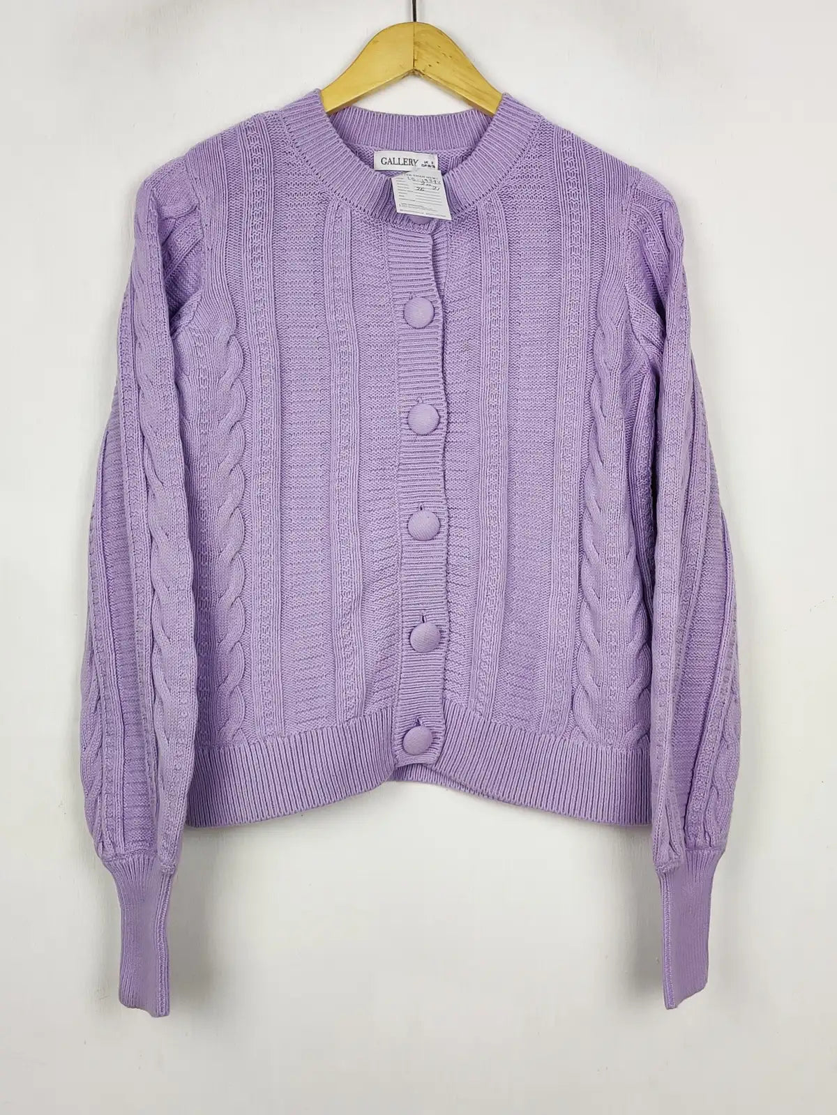 Buy online pre-used pre-loved 100% authentic & Original branded Gallery (LS-19393) available in Pakistan. Top international brands avilable.