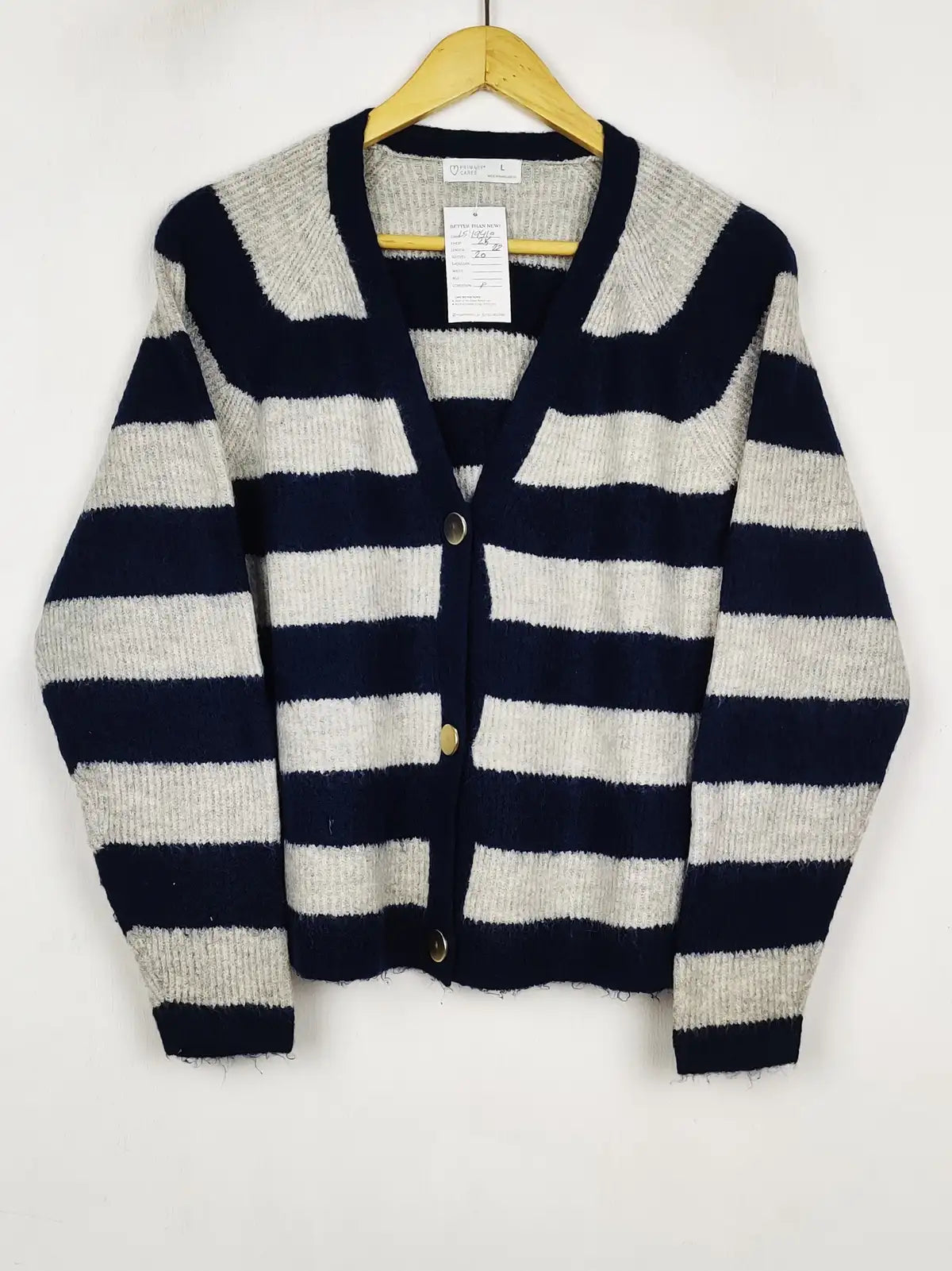Buy online pre-used pre-loved 100% authentic & Original branded Primark (LS-19410) available in Pakistan. Top international brands avilable.