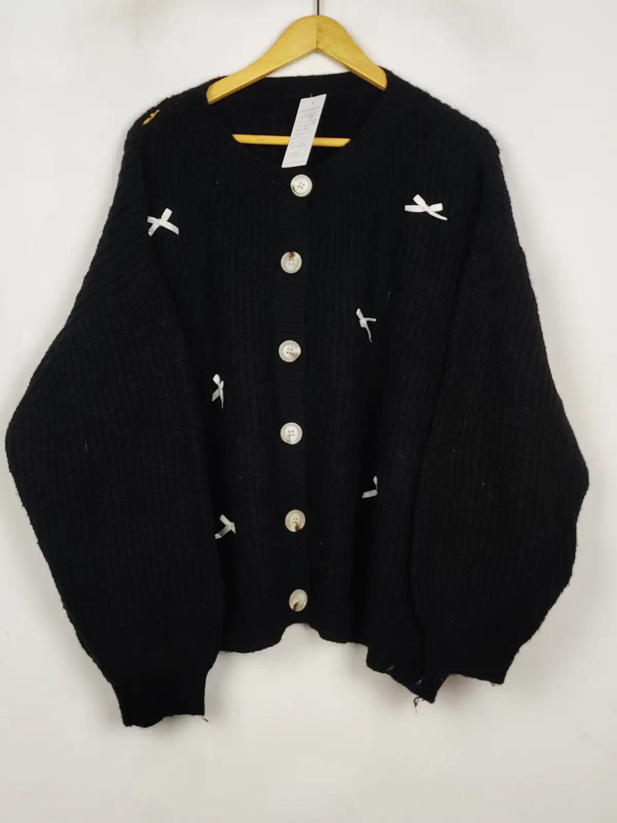 Buy online pre-used pre-loved 100% authentic & Original branded Shein (LS-19425) available in Pakistan. Top international brands avilable.