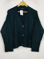 Buy online pre-used pre-loved 100% authentic & Original branded Dunnes Stores (LS-19426) available in Pakistan. Top international brands avilable.