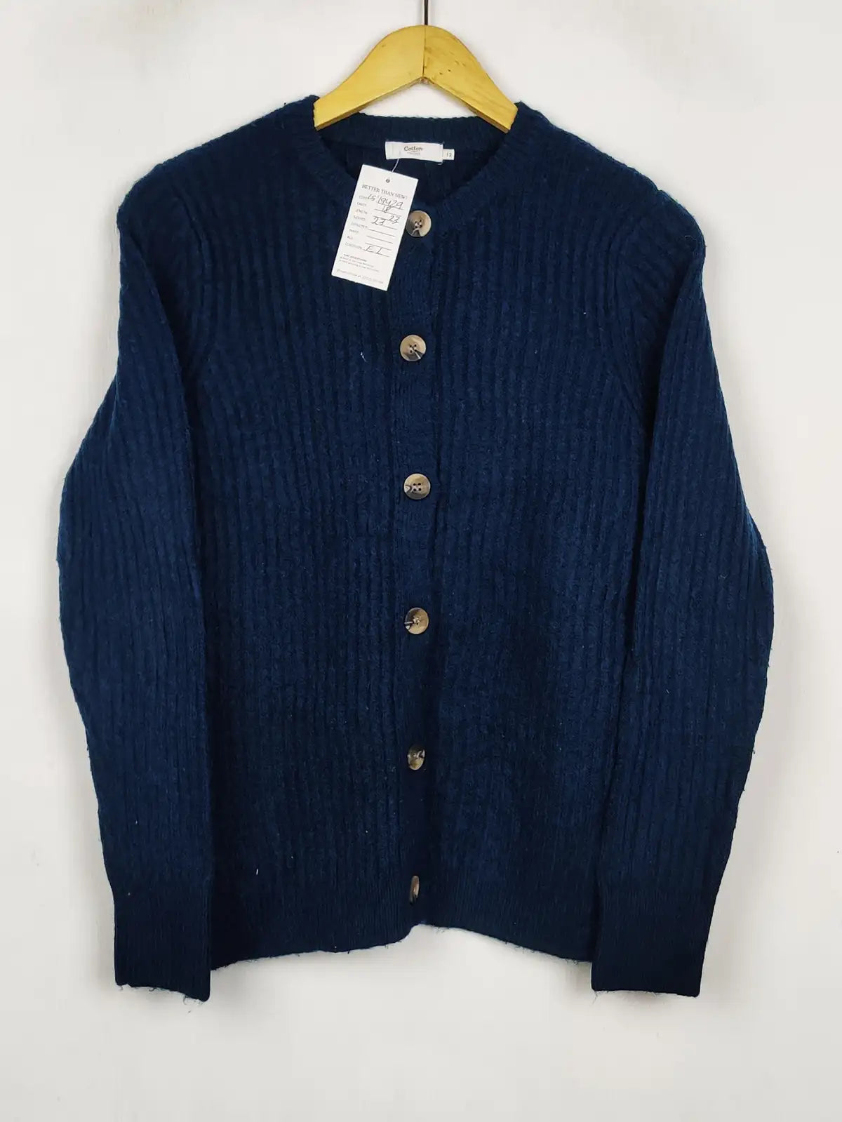 Buy online pre-used pre-loved 100% authentic & Original branded Cotton Traders (LS-19429) available in Pakistan. Top international brands avilable.