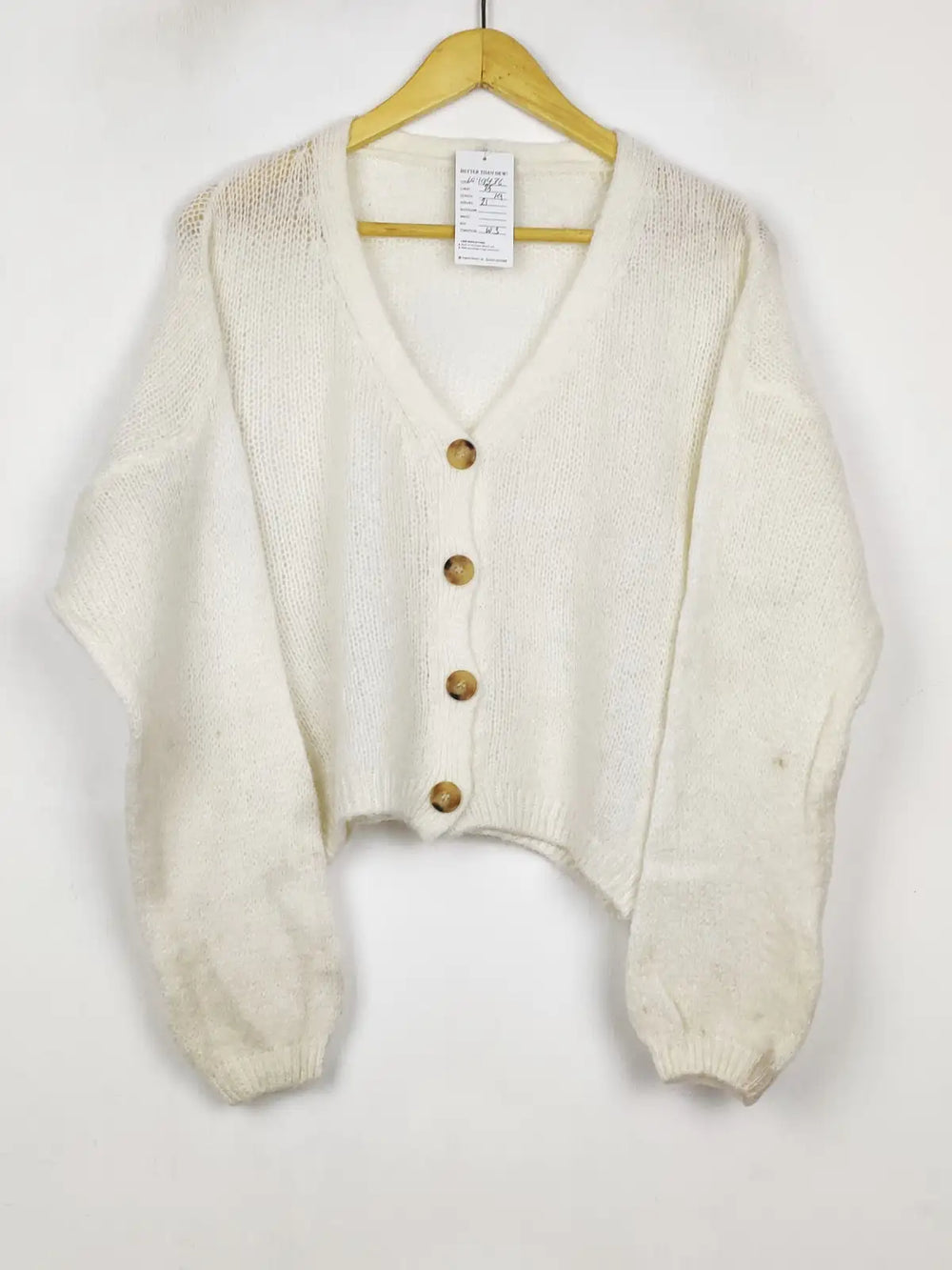 Buy online pre-used pre-loved 100% authentic & Original branded Ballerina (LS-19436) available in Pakistan. Top international brands avilable.