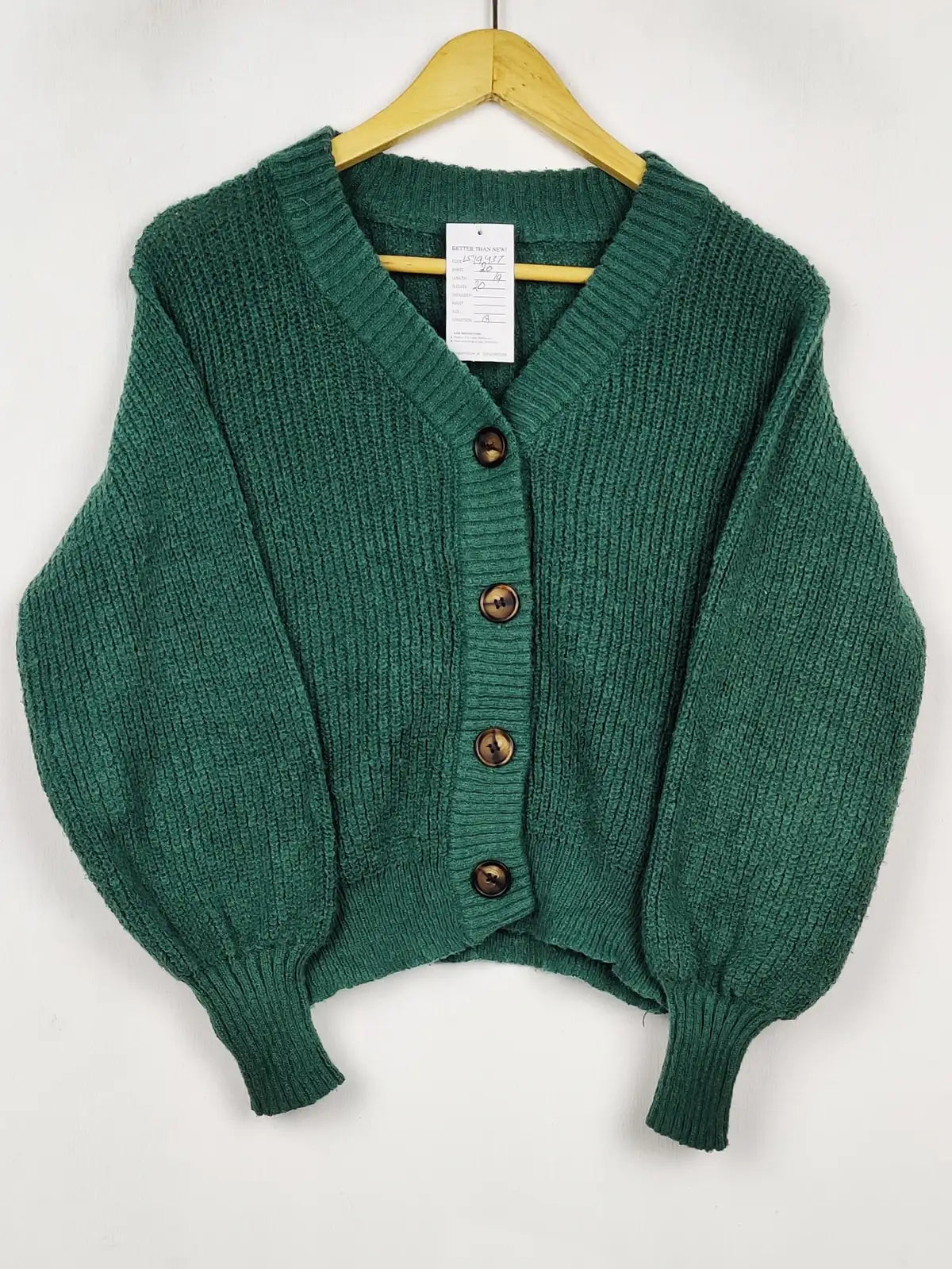 Buy online pre-used pre-loved 100% authentic & Original branded Unknown Brand (LS-19437) available in Pakistan. Top international brands avilable.