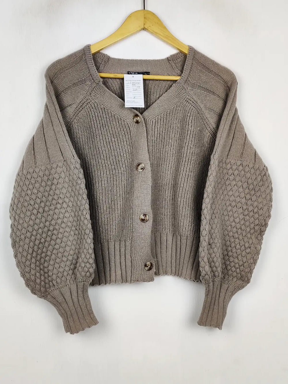 Buy online pre-used pre-loved 100% authentic & Original branded Shein (LS-19443) available in Pakistan. Top international brands avilable.