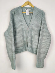 Buy online pre-used pre-loved 100% authentic & Original branded Zara (LS-19447) available in Pakistan. Top international brands avilable.