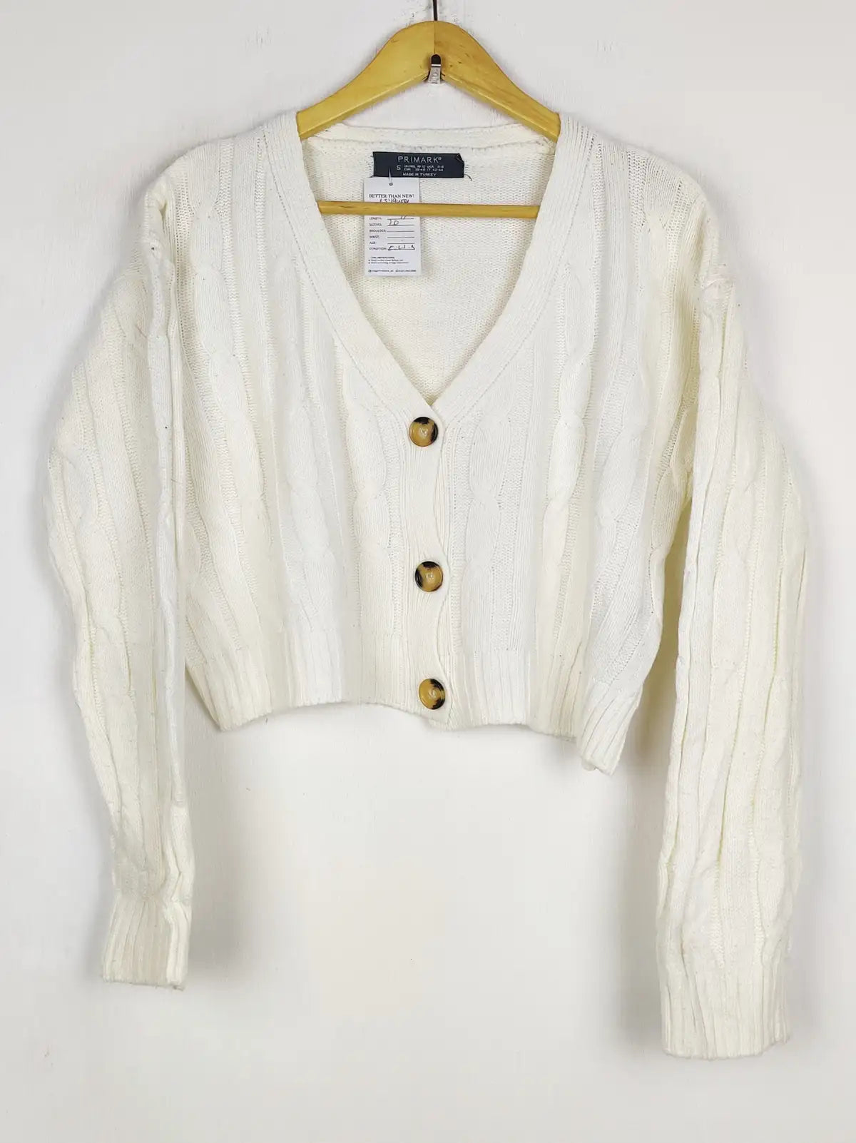 Buy online pre-used pre-loved 100% authentic & Original branded Primark (LS-19454) available in Pakistan. Top international brands avilable.