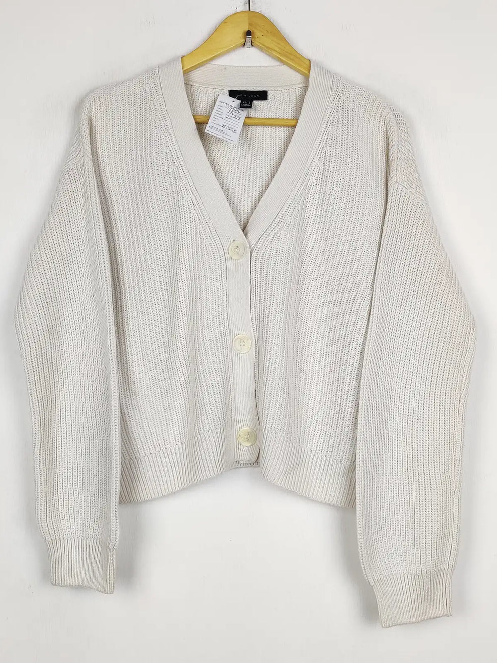 Buy online pre-used pre-loved 100% authentic & Original branded New Look (LS-19456) available in Pakistan. Top international brands avilable.