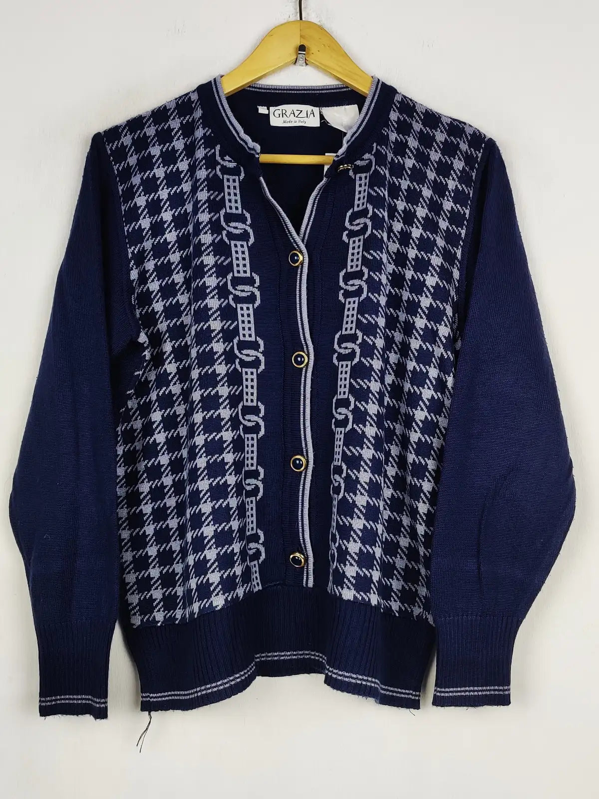 Buy online pre-used pre-loved 100% authentic & Original branded Grazia (LS-19474) available in Pakistan. Top international brands avilable.