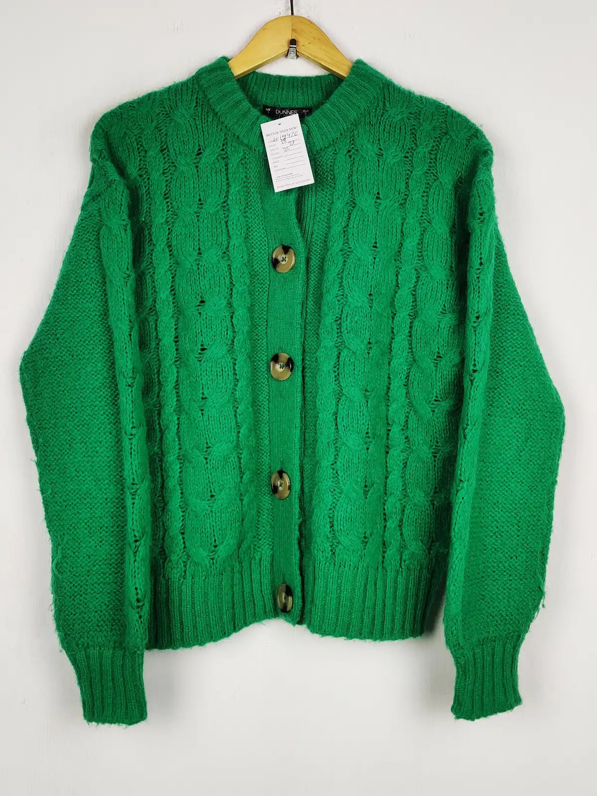 Buy online pre-used pre-loved 100% authentic & Original branded Dunnes Stores (LS-19476) available in Pakistan. Top international brands avilable.