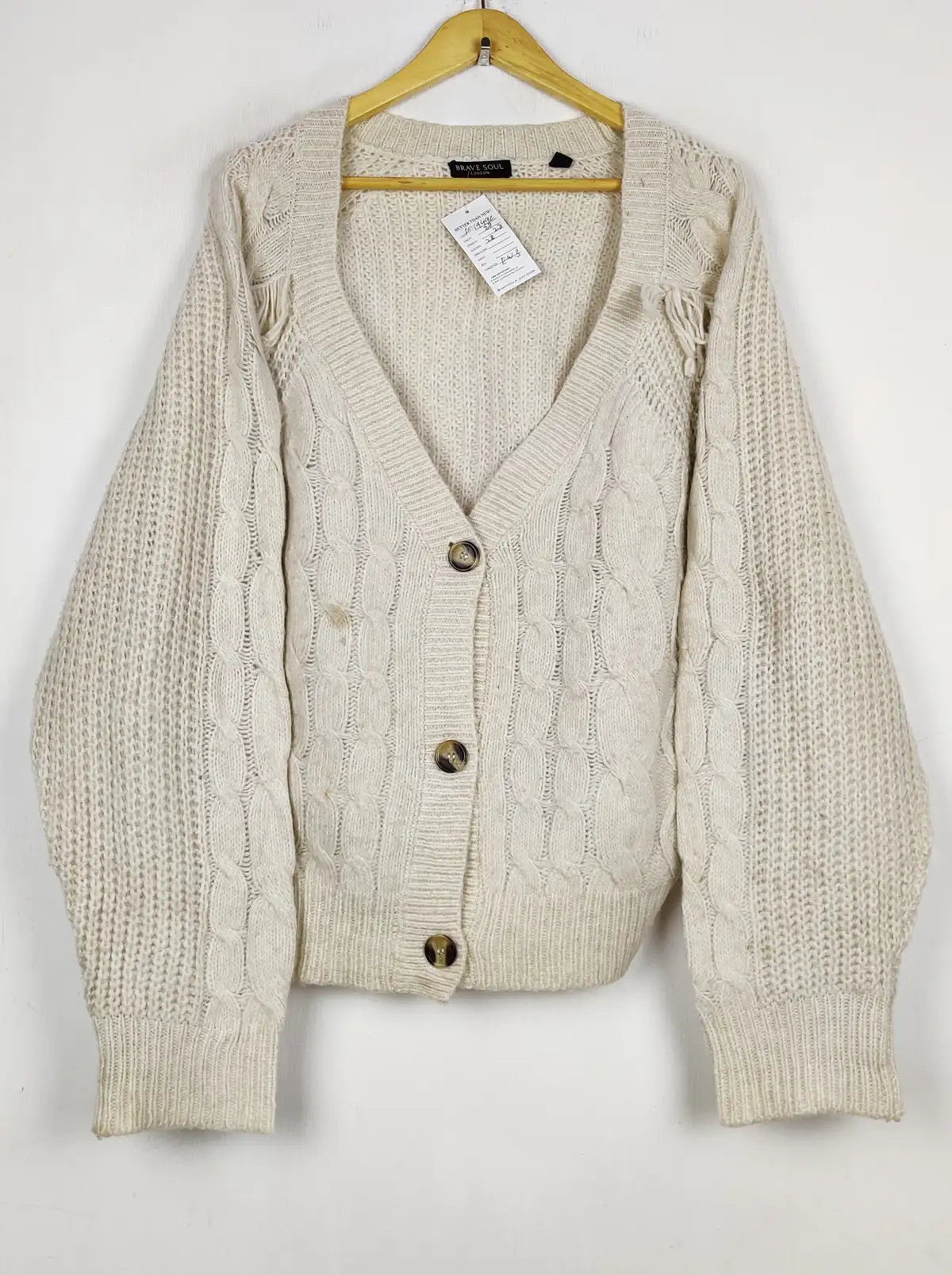 Buy online pre-used pre-loved 100% authentic & Original branded Brave Soul (LS-19492) available in Pakistan. Top international brands avilable.