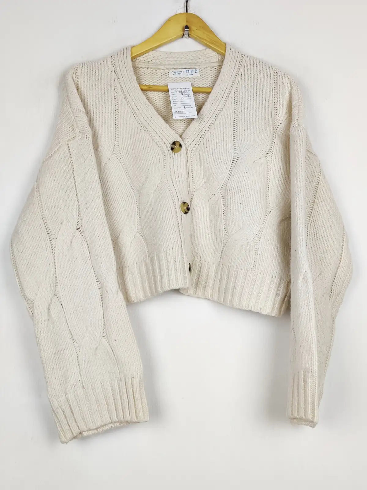 Buy online pre-used pre-loved 100% authentic & Original branded Primark (LS-19495) available in Pakistan. Top international brands avilable.
