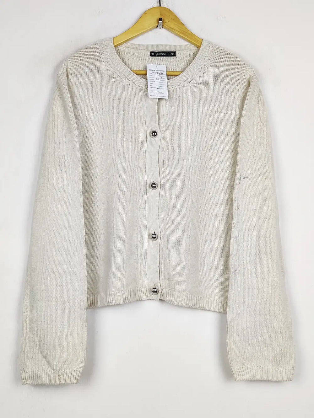 Buy online pre-used pre-loved 100% authentic & Original branded Dunnes Stores (LS-19498) available in Pakistan. Top international brands avilable.
