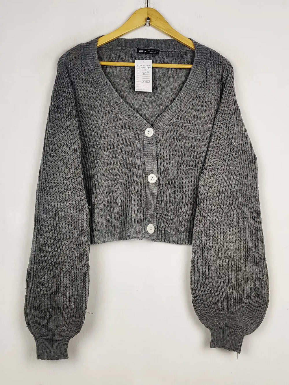 Buy online pre-used pre-loved 100% authentic & Original branded Shein (LS-19499) available in Pakistan. Top international brands avilable.