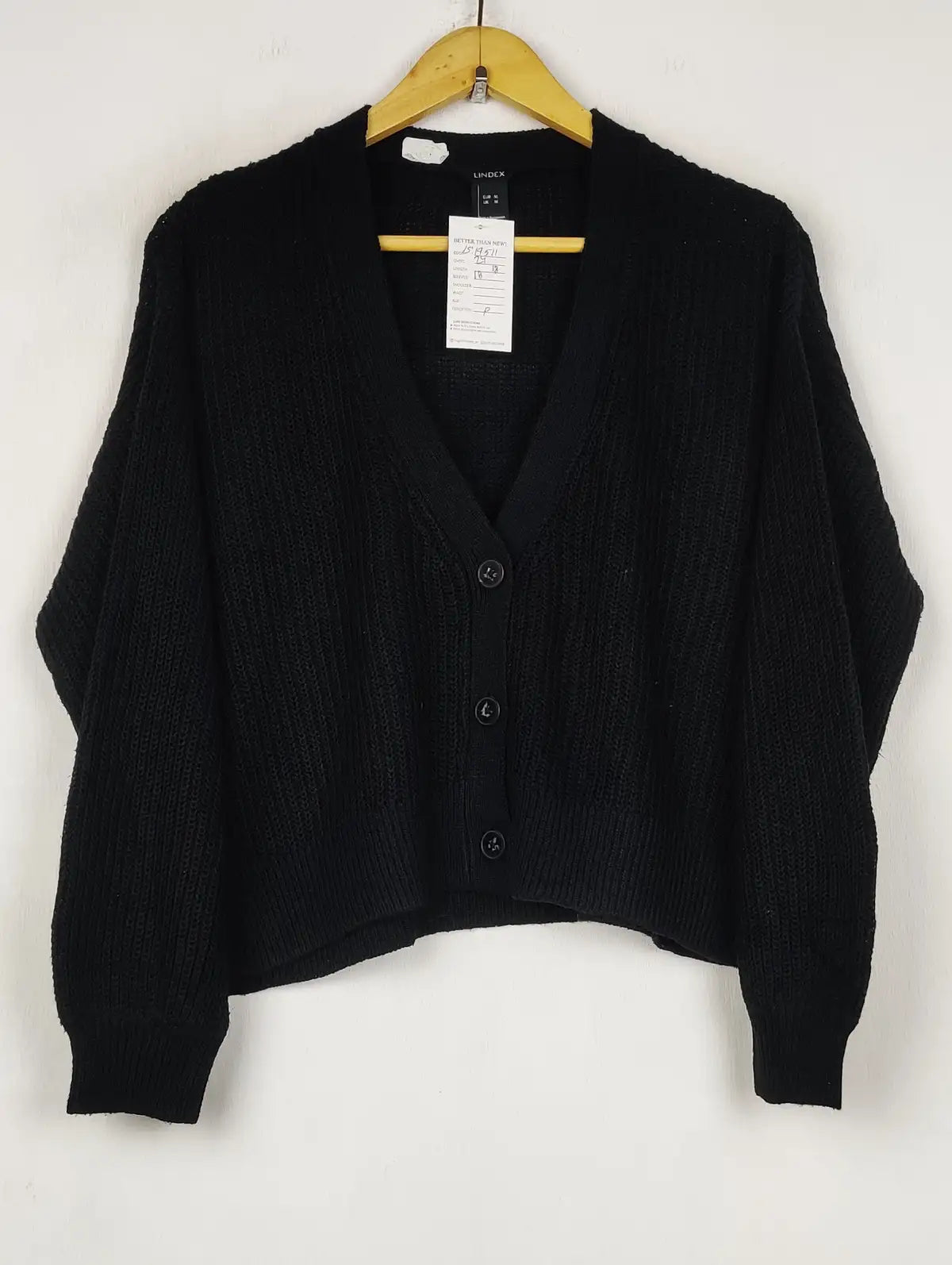 Buy online pre-used pre-loved 100% authentic & Original branded Lindex (LS-19511) available in Pakistan. Top international brands avilable.