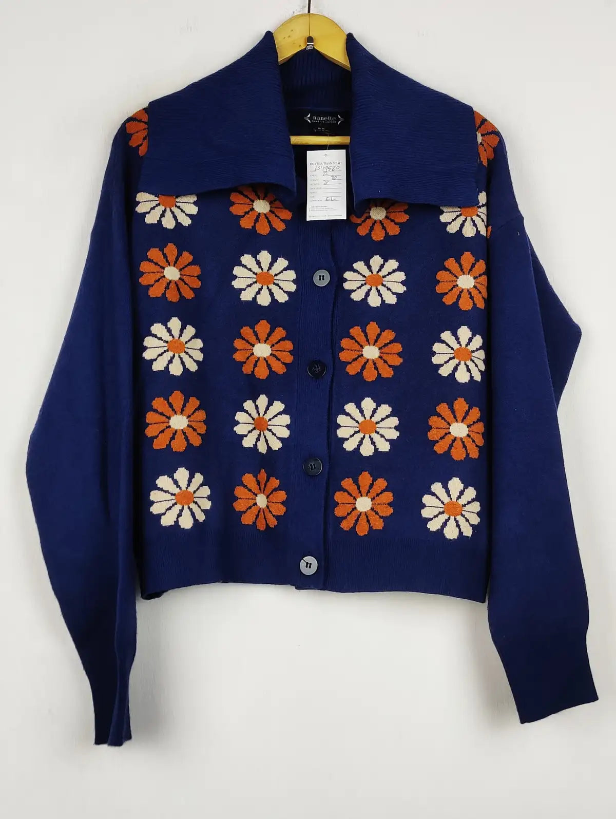 Buy online pre-used pre-loved 100% authentic & Original branded Nanette (LS-19520) available in Pakistan. Top international brands avilable.