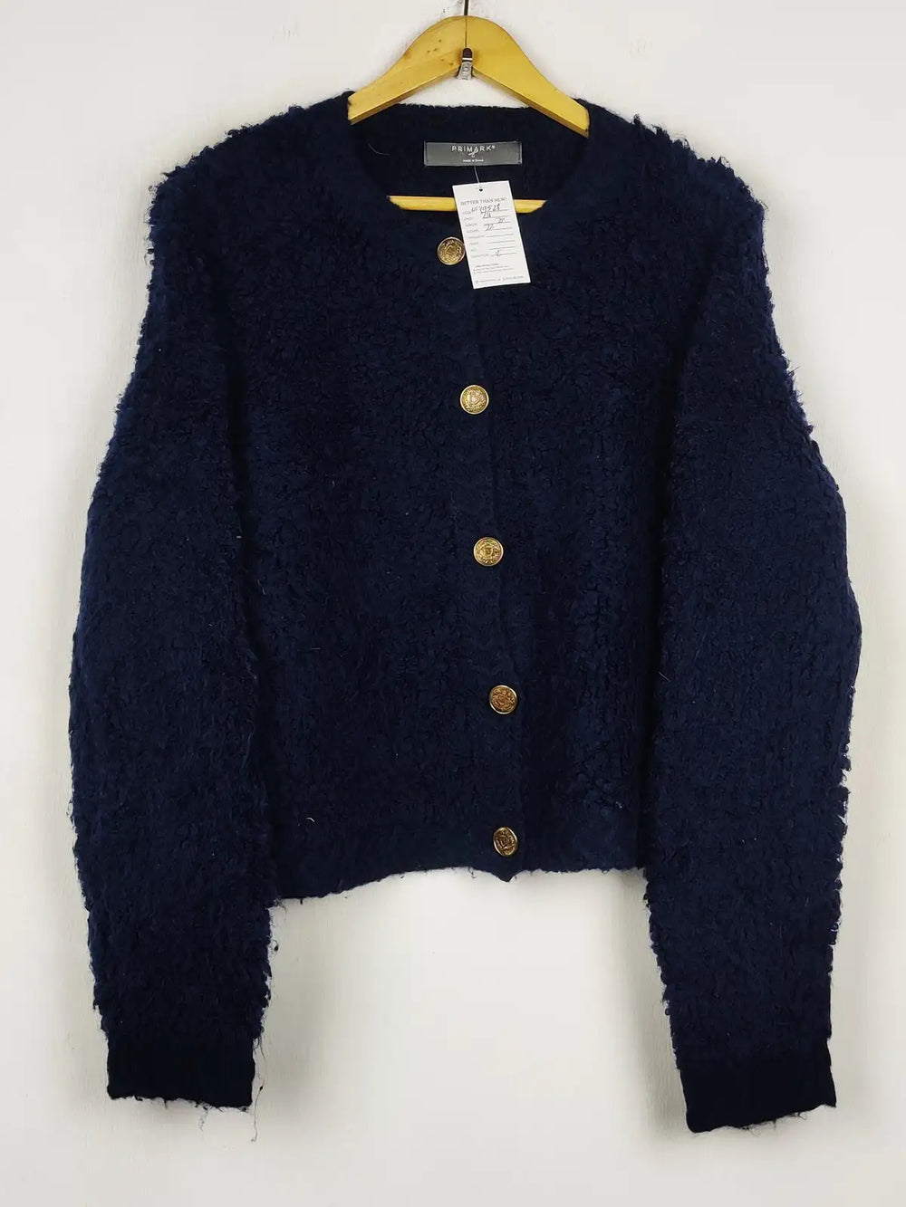 Buy online pre-used pre-loved 100% authentic & Original branded Primark (LS-19528) available in Pakistan. Top international brands avilable.