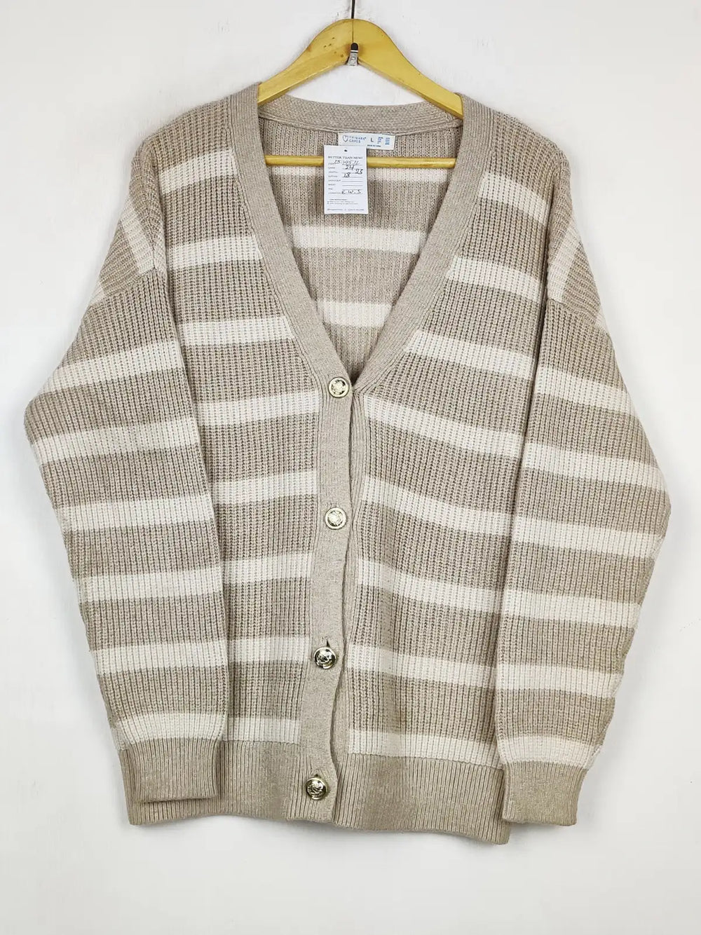 Buy online pre-used pre-loved 100% authentic & Original branded Primark (LS-19532) available in Pakistan. Top international brands avilable.