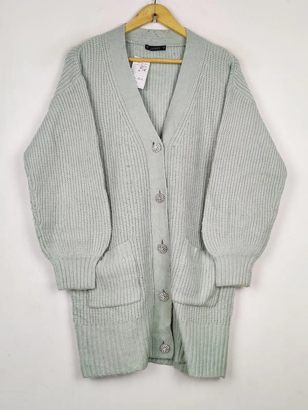 Buy online pre-used pre-loved 100% authentic & Original branded Dunnes Stores (LS-19534) available in Pakistan. Top international brands avilable.