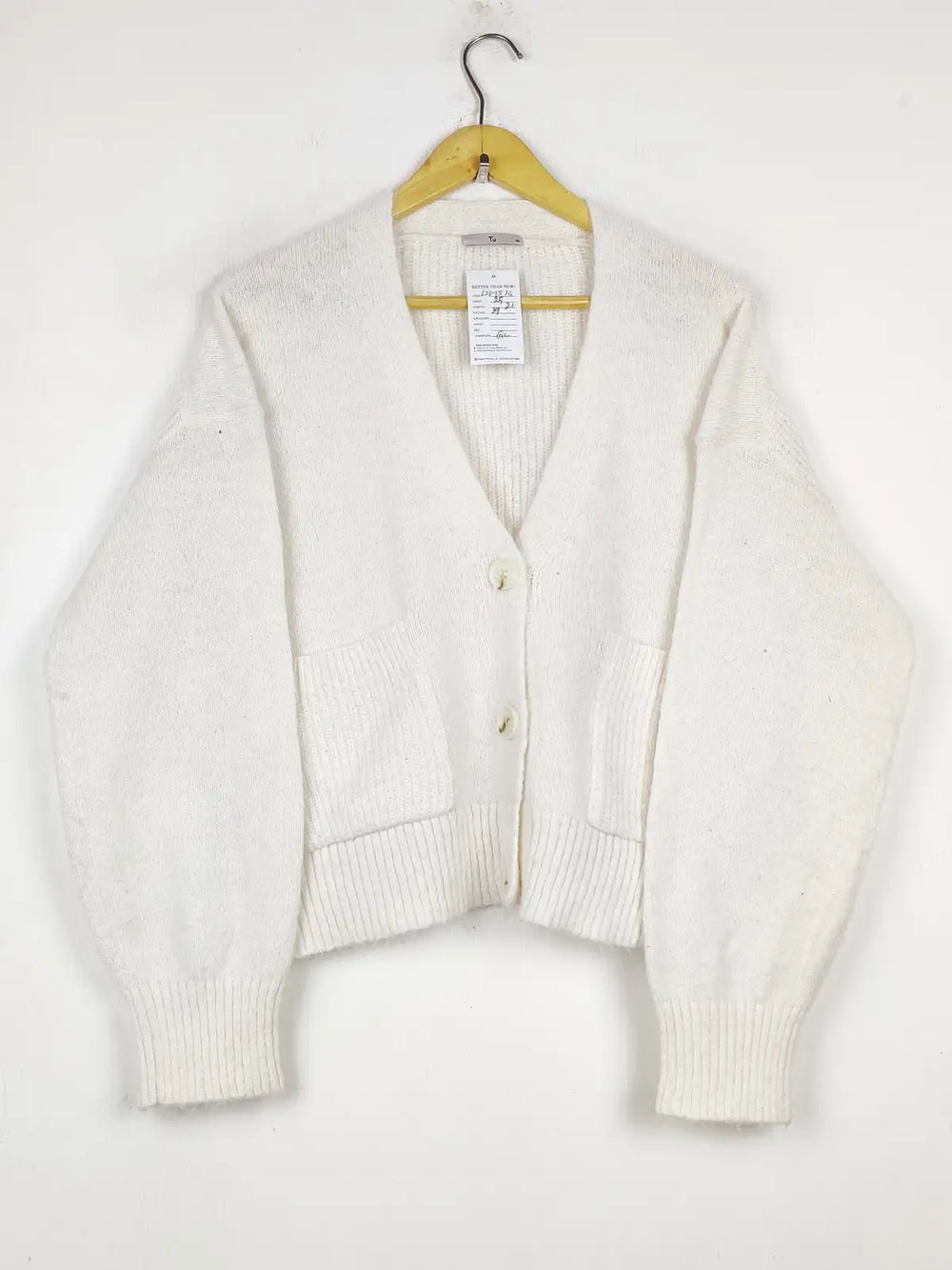 Buy online pre-used pre-loved 100% authentic & Original branded Tu (LS-19536) available in Pakistan. Top international brands avilable.