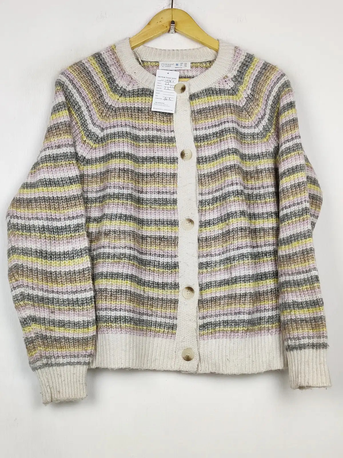 Buy online pre-used pre-loved 100% authentic & Original branded Primark (LS-19556) available in Pakistan. Top international brands avilable.