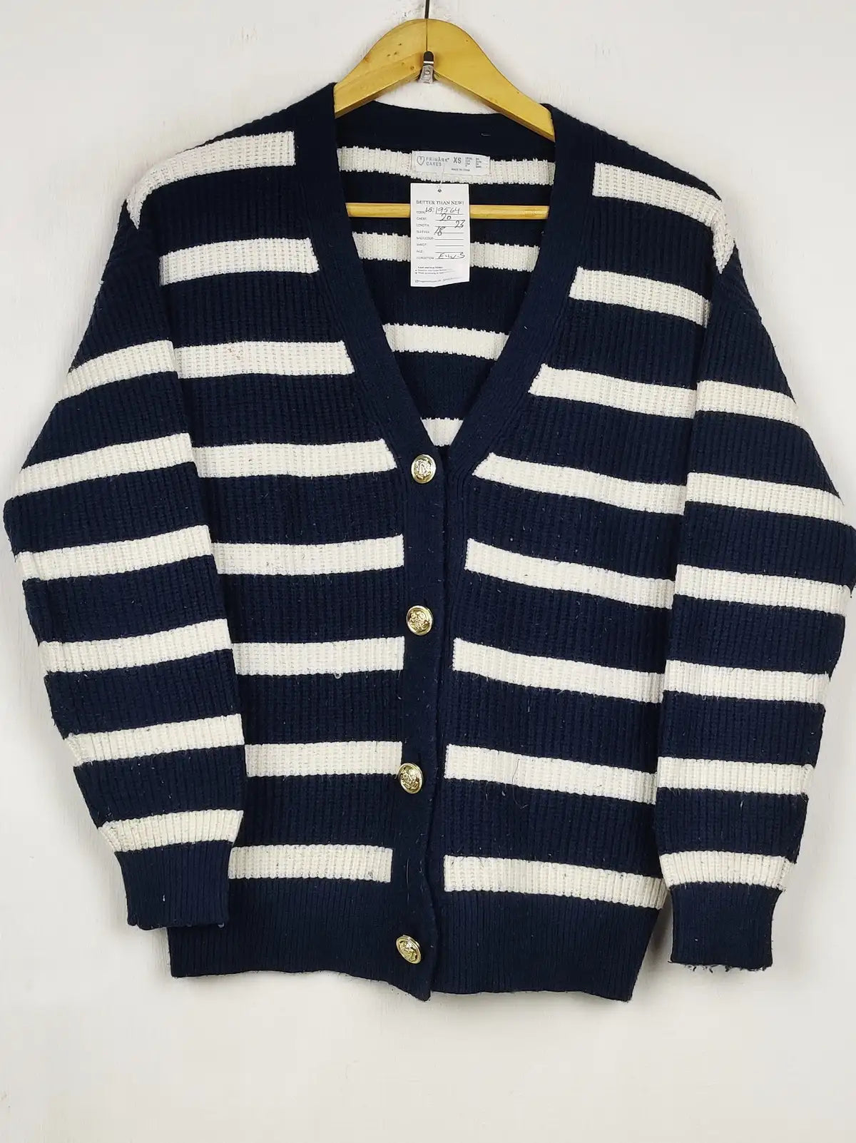 Buy online pre-used pre-loved 100% authentic & Original branded Primark (LS-19564) available in Pakistan. Top international brands avilable.