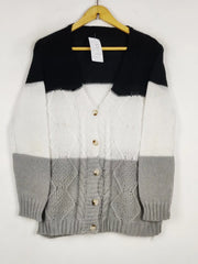 Buy online pre-used pre-loved 100% authentic & Original branded Shein (LS-19600) available in Pakistan. Top international brands avilable.