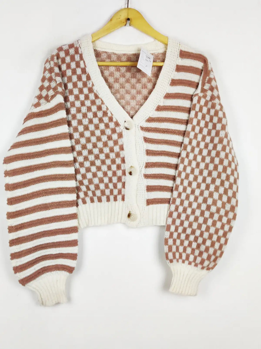 Buy online pre-used pre-loved 100% authentic & Original branded Shein (LS-19604) available in Pakistan. Top international brands avilable.