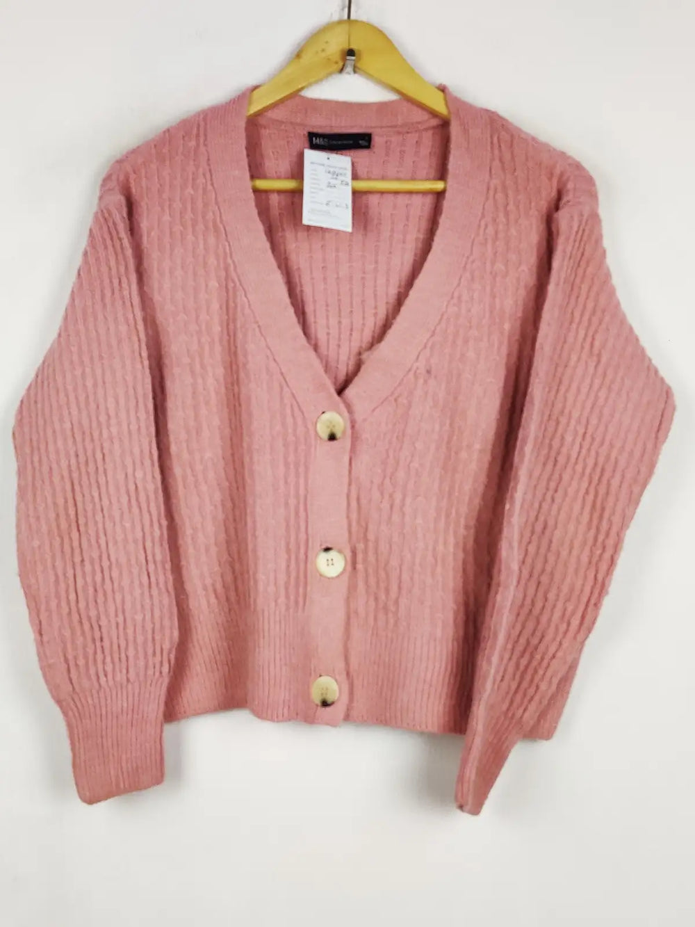 Buy online pre-used pre-loved 100% authentic & Original branded Marks & Spencer (LS-19607) available in Pakistan. Top international brands avilable.