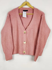 Buy online pre-used pre-loved 100% authentic & Original branded Marks & Spencer (LS-19607) available in Pakistan. Top international brands avilable.