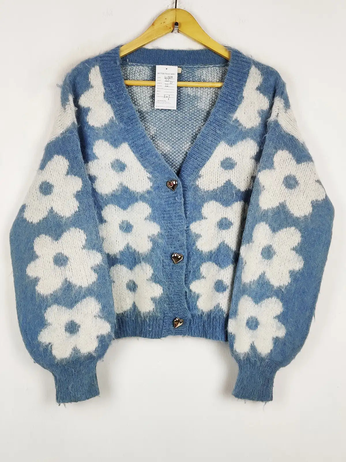 Buy online pre-used pre-loved 100% authentic & Original branded Moocci (LS-19619) available in Pakistan. Top international brands avilable.