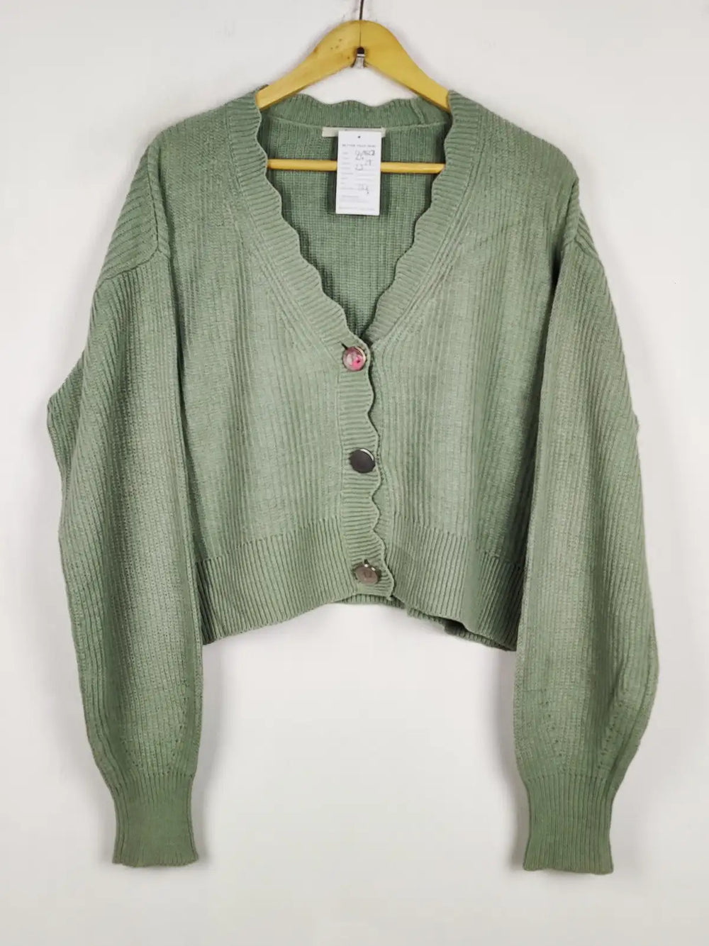 Buy online pre-used pre-loved 100% authentic & Original branded George (LS-19628) available in Pakistan. Top international brands avilable.