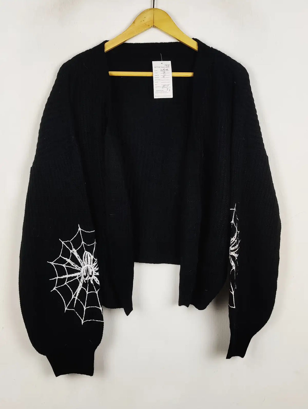 Buy online pre-used pre-loved 100% authentic & Original branded Shein (LS-19635) available in Pakistan. Top international brands avilable.