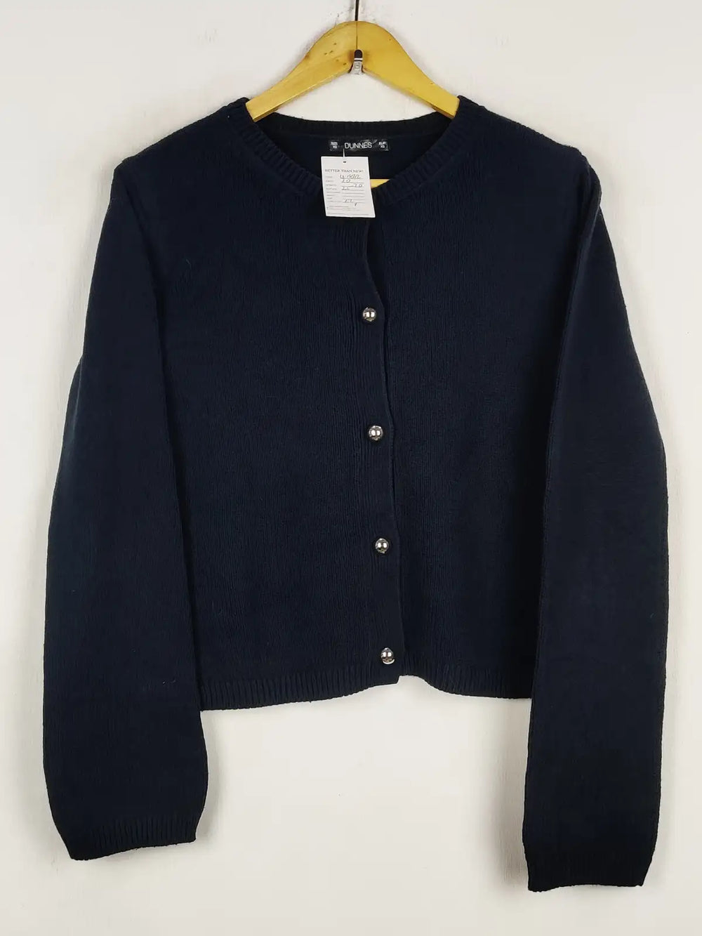 Buy online pre-used pre-loved 100% authentic & Original branded Dunnes Stores (LS-19642) available in Pakistan. Top international brands avilable.