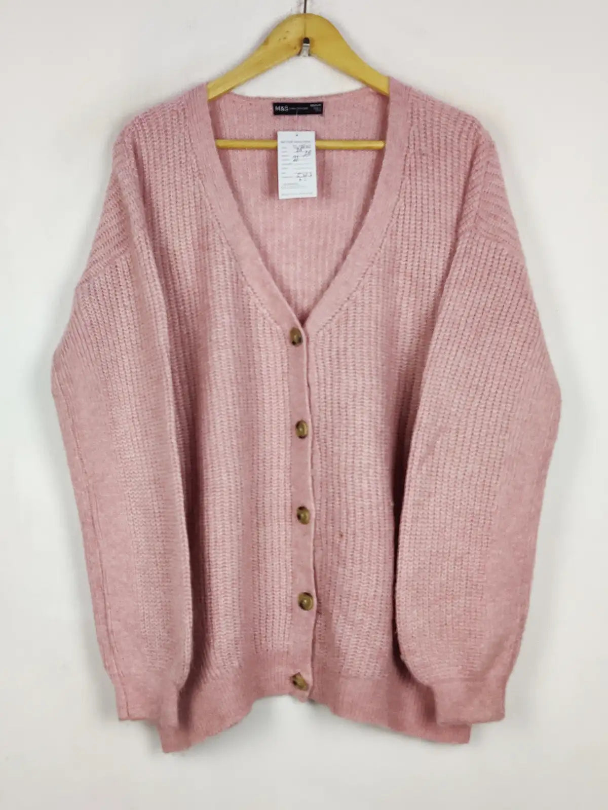 Buy online pre-used pre-loved 100% authentic & Original branded Marks & Spencer (LS-19649) available in Pakistan. Top international brands avilable.