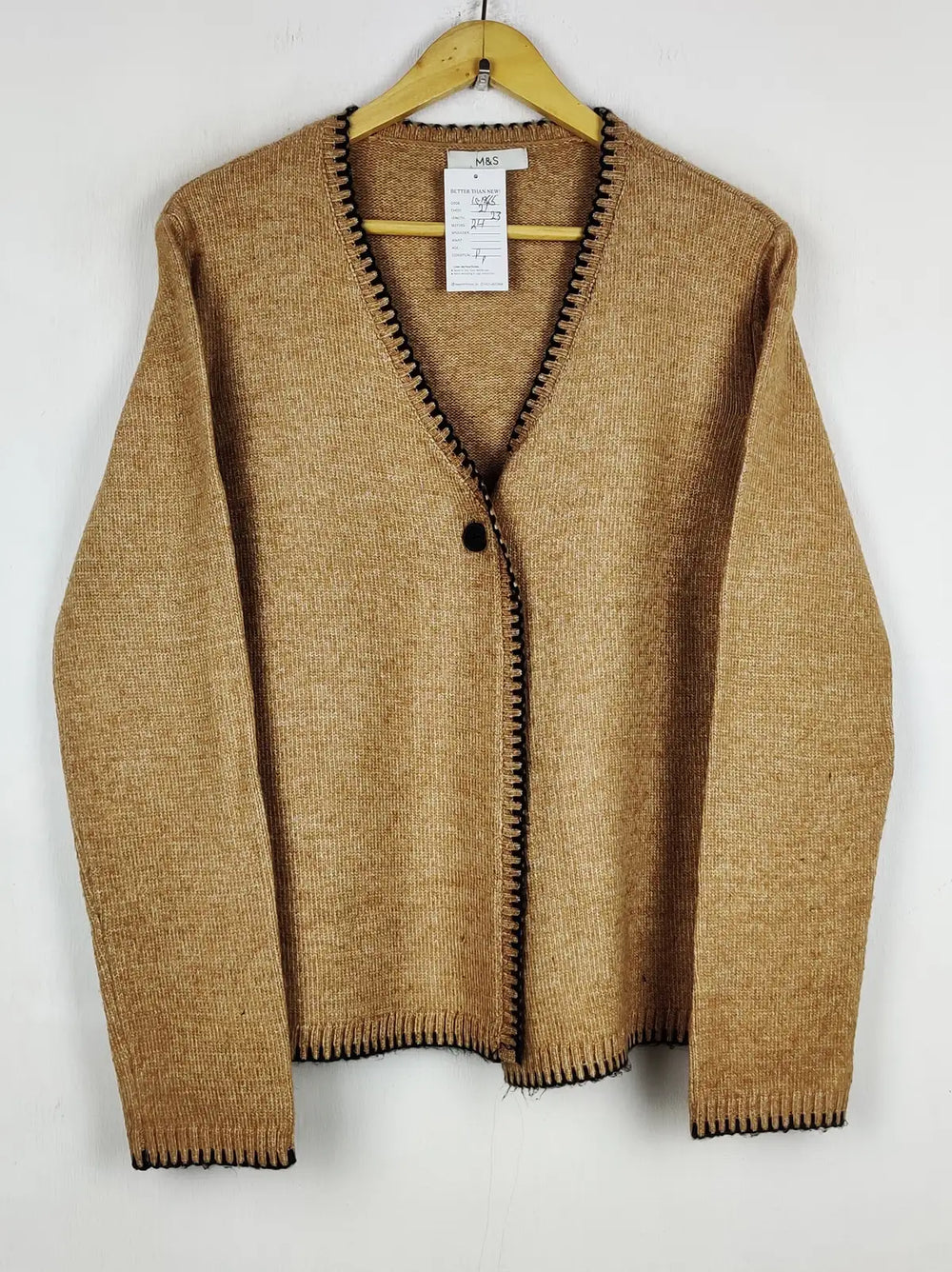 Buy online pre-used pre-loved 100% authentic & Original branded Marks & Spencer (LS-19665) available in Pakistan. Top international brands avilable.
