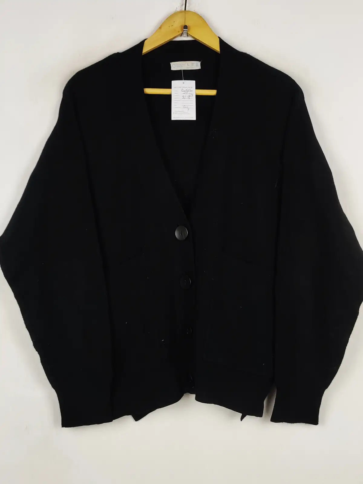 Buy online pre-used pre-loved 100% authentic & Original branded Primark (LS-19690) available in Pakistan. Top international brands avilable.